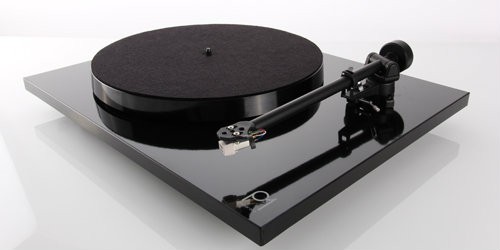 Rega Planar 1 Plus Turntable - Repack - One Only Available (ex demo) no box - SOLD NO LONGER AVAILABLE