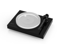 Pro-Ject X2B turntable with Ortofon Quintet Red cartridge (factory fitted)